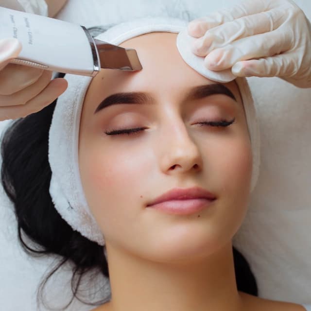 Dazzling/ Deslumbrante at 180º Med Spa in Dallas, TX